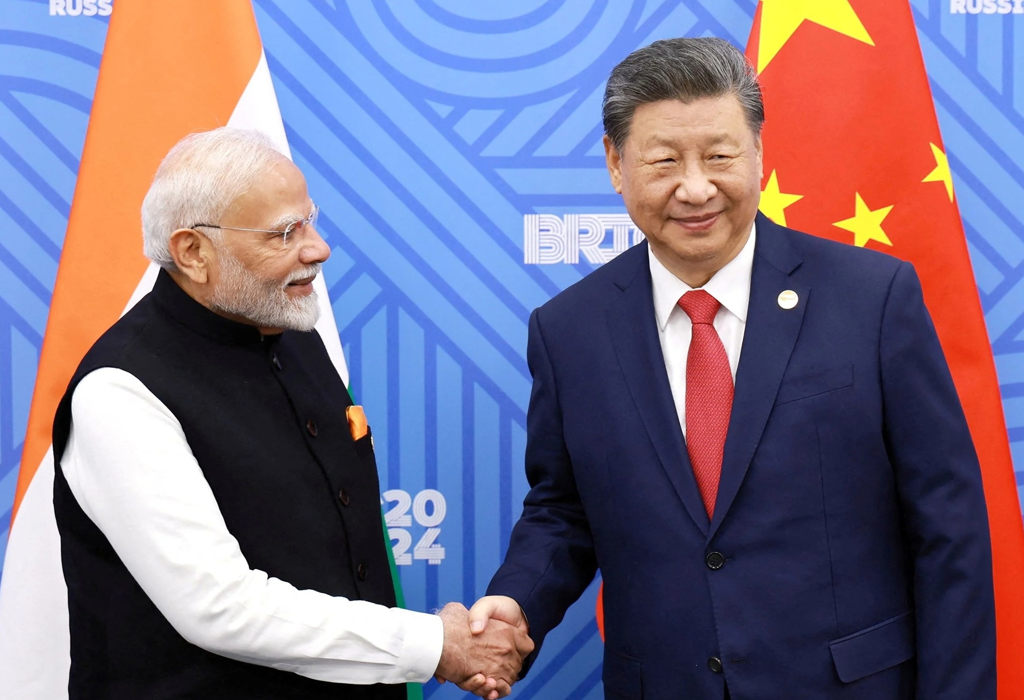 पिघलने लगी रिश्तों पर जमी बर्फ : चीनी ट्रेड प्रोफेशनल्स के लिए वीजा नियमों को आसान बनाएगा भारत