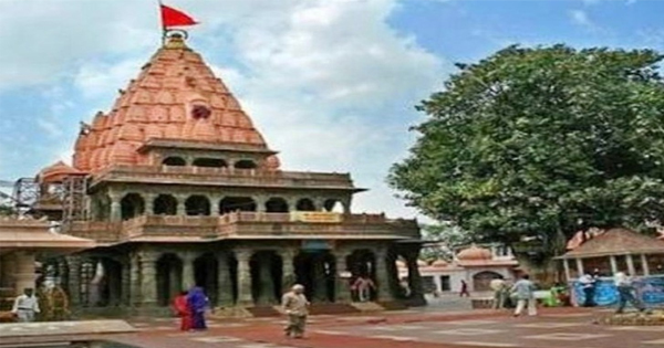 उज्जैन महाकुंभ-28 को यादगार बनाने के लिए सीएम डॉ. यादव ने सिंहस्थ में तैनात रहे अफसरों से मांगे सुझाव