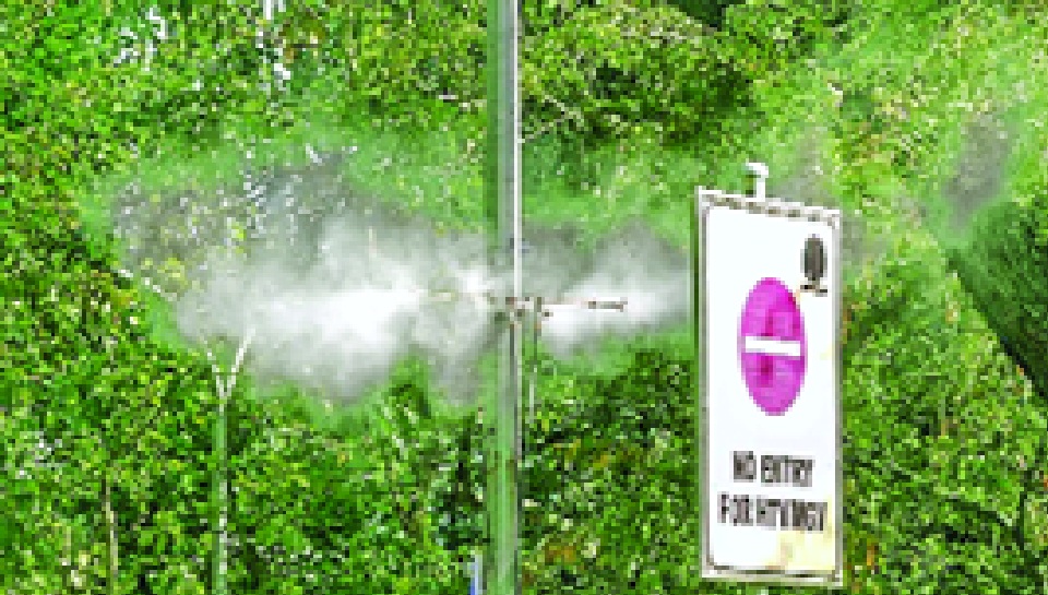 वायु प्रदूषण रोकने के लिए भोपाल में 10 प्रमुख चौराहों पर पायलट प्रोजेक्ट के रूप में लगाए जाएंगे मिस्ट स्प्रिंकलर