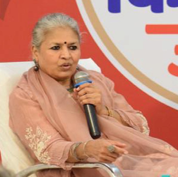 बच्चे से बिलगाव ने लिखने को मजबूर किया...दर्द से जन्मी है आत्मकथा यूं गुजरी है अब तलकः सीमा कपूर