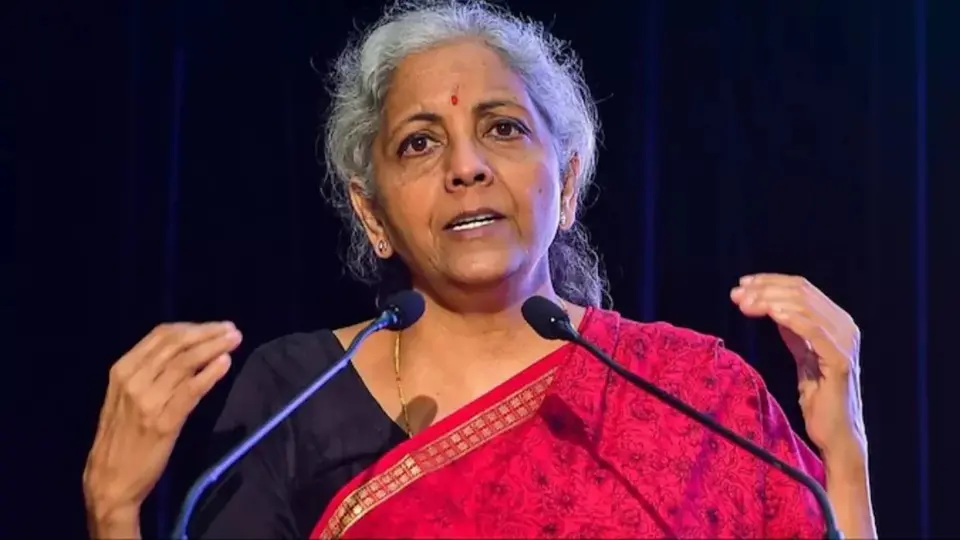वित्त मंत्री निर्मला सीतारमण ने एनपीएस सुधारों पर दिया जोर, कहा गिग वर्कर्स और महिलाओं को भी मिलनी चाहिए पेंशन सुरक्षा