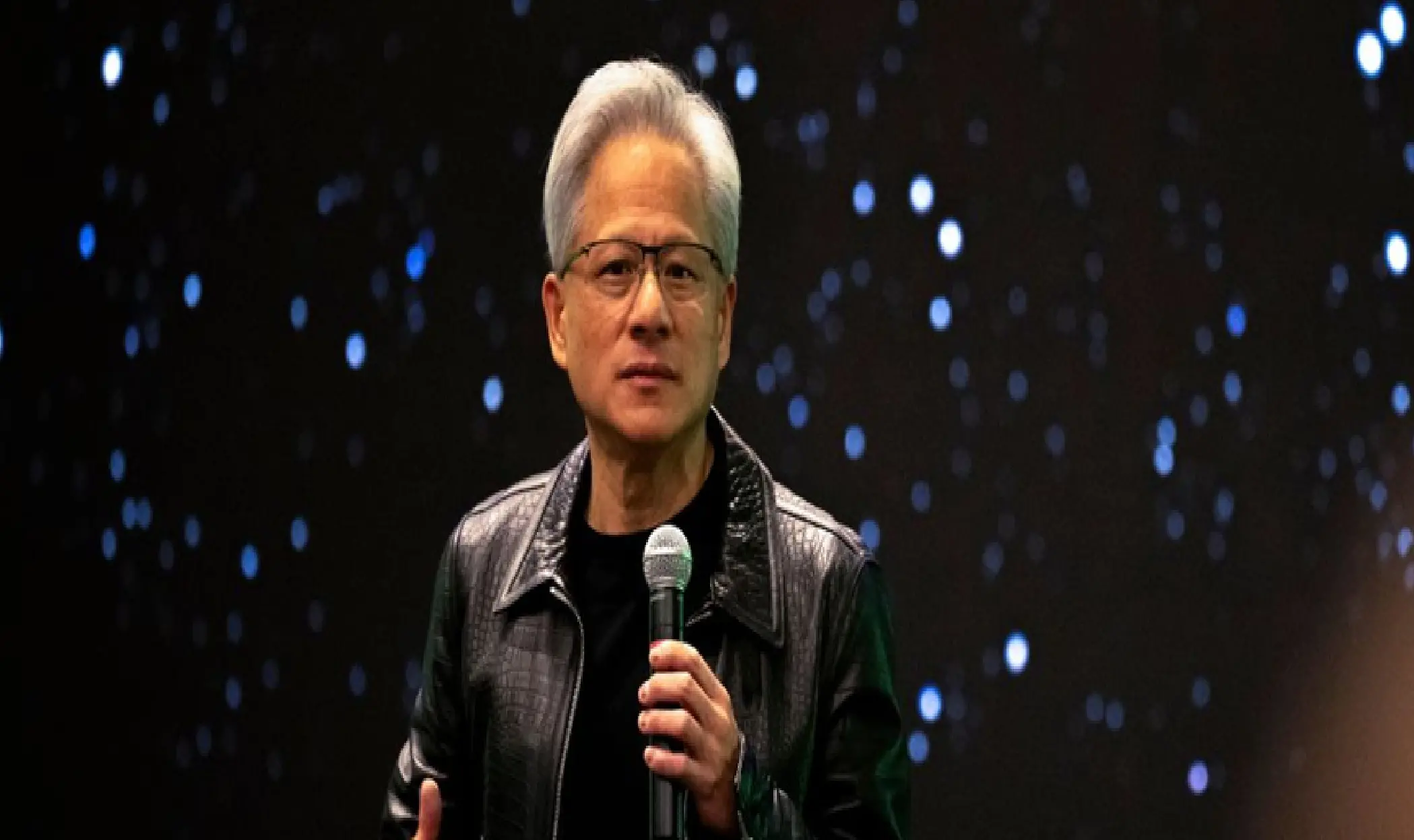 5 ट्रिलियन डॉलर मार्केट कैप के ड्रीम मार्क के करीब पहुंची एनवीडिया, जेनसन हुआंग ने जीपीयू टेक्नोलॉजी कॉ़न्फरेंस में की कई घोषणाएं