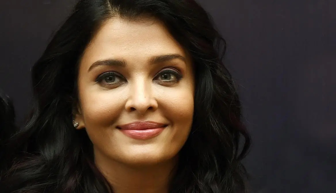 बॉलीवुड अभिनेत्री ऐश्वर्या राय बच्चन को आयकर विवाद में मिली 4 करोड़ रुपए की कर राहत 