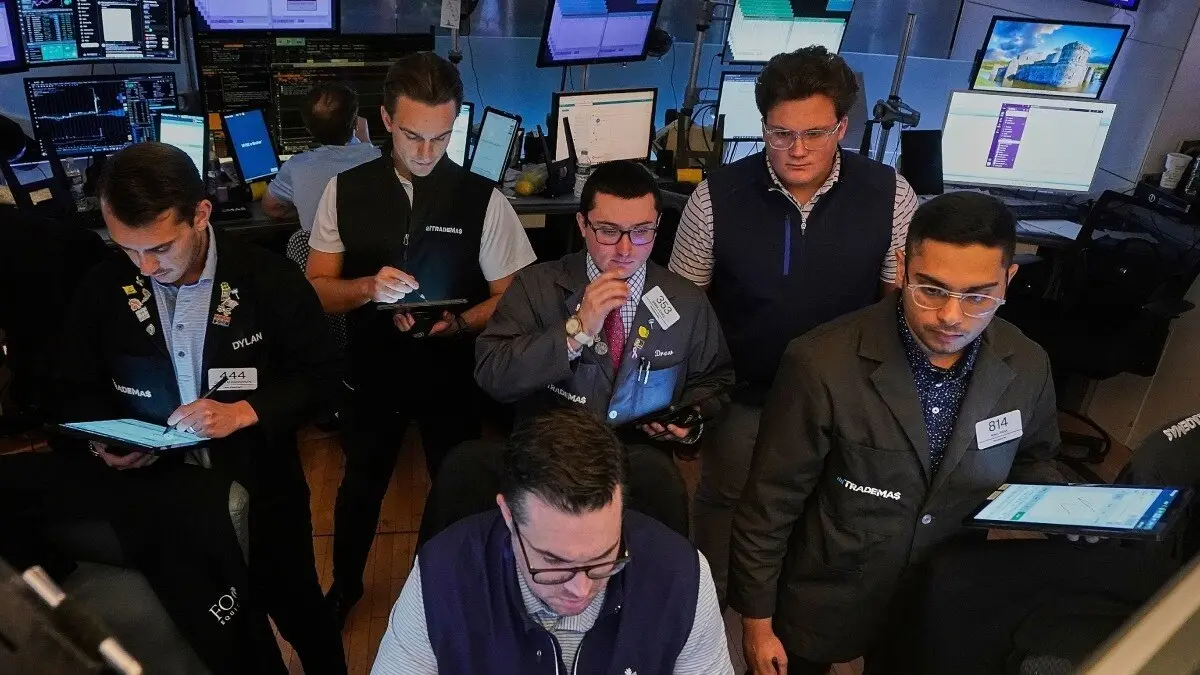 विदेशी पोर्टफोलियो निवेशक फिर बने विक्रेता, नवंबर में अब तक 12,569 करोड़ के शेयर निकाले 