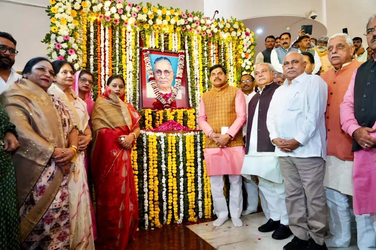 डमी कैंडिडेट थे सुंदरलाल पटवा, धोखे से चुनाव लड़वाया  गया, फिर बन गए बड़े नेता