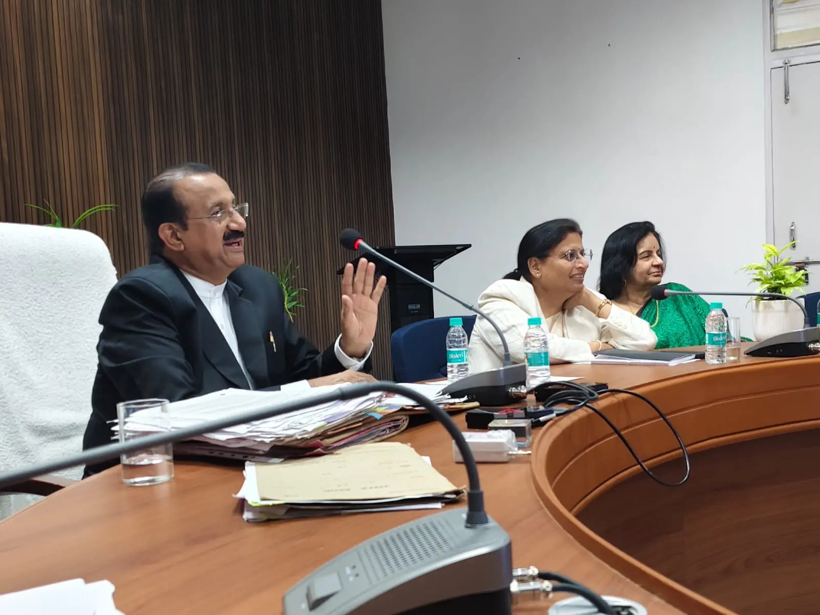  अब मोहल्लों, कॉलोनी, गांवों में ही सुलझ जाएंगे आपसी विवाद, मध्यस्थता केंद्र में सुलझेंगे केस