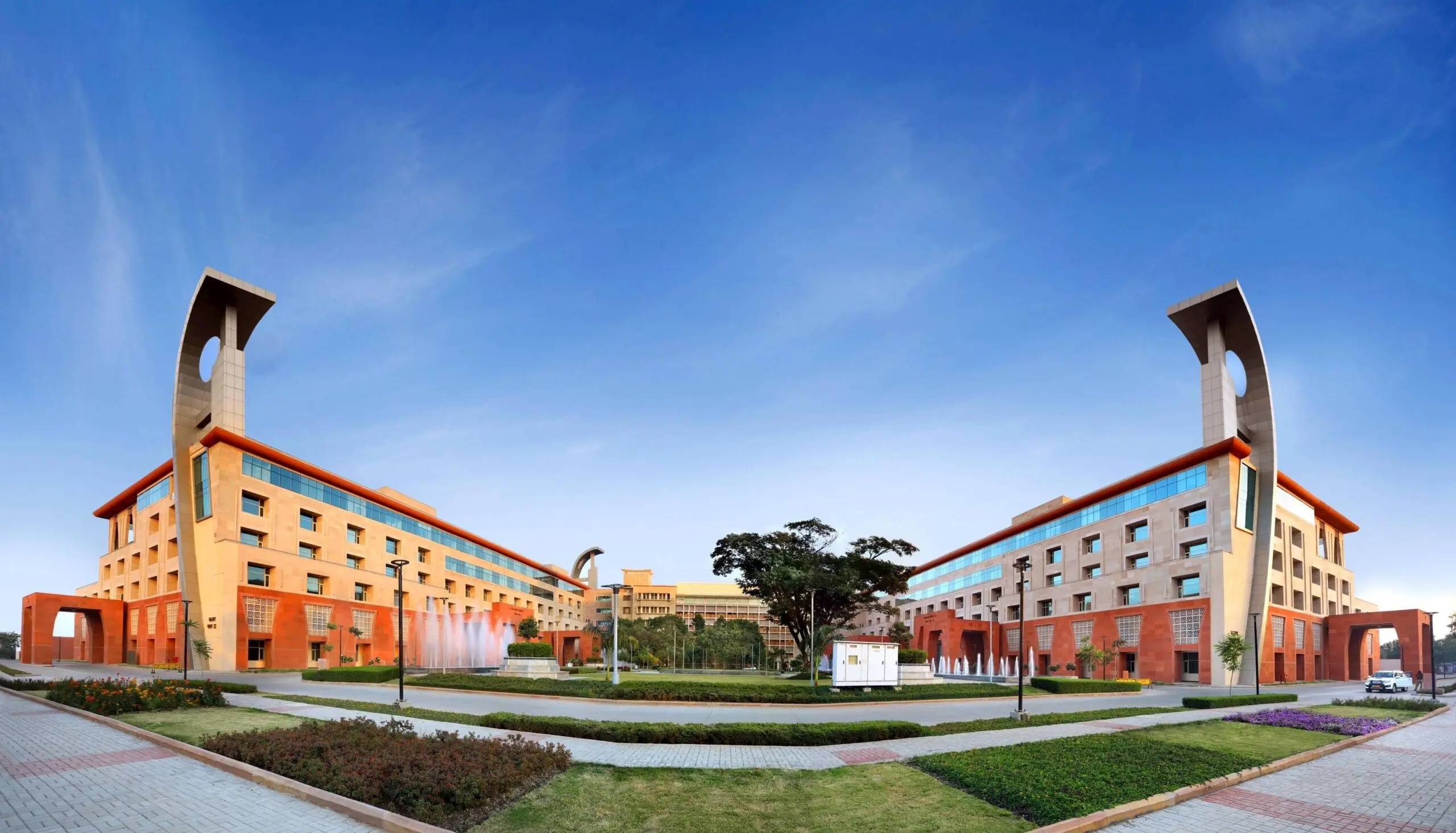 धार कलेक्टर के 3 साल, मैहर, शिवपुरी और रीवा कलेक्टर के दो साल पूरे