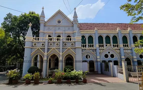 सड़कों की उम्र बढ़ाने सरकार ने बदल दी शर्त, हाईकोर्ट का निजी कंपनी को राहत देने से इनकार