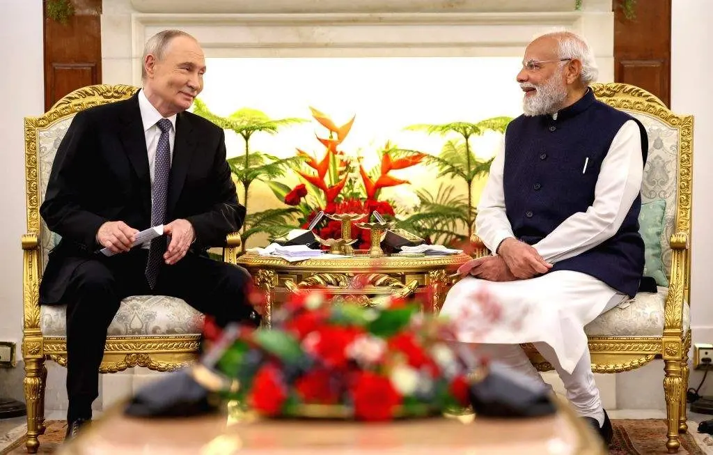 पुतिन की यात्रा पर चीनी मीडिया ने कहा अमेरिकी दबाव के बीच मिल रहे भारत-रूस