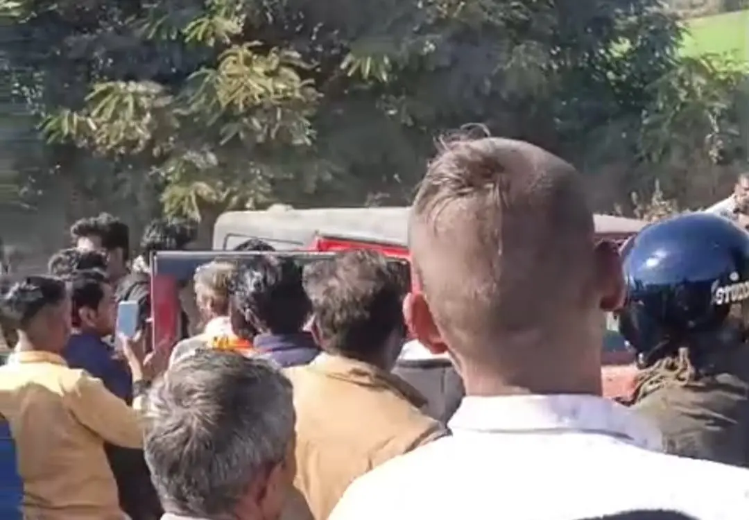 महिला सब इंस्पेक्टर की बेकाबू 'थार' ने चार को कुचला; एक की मौत, तीन घायल