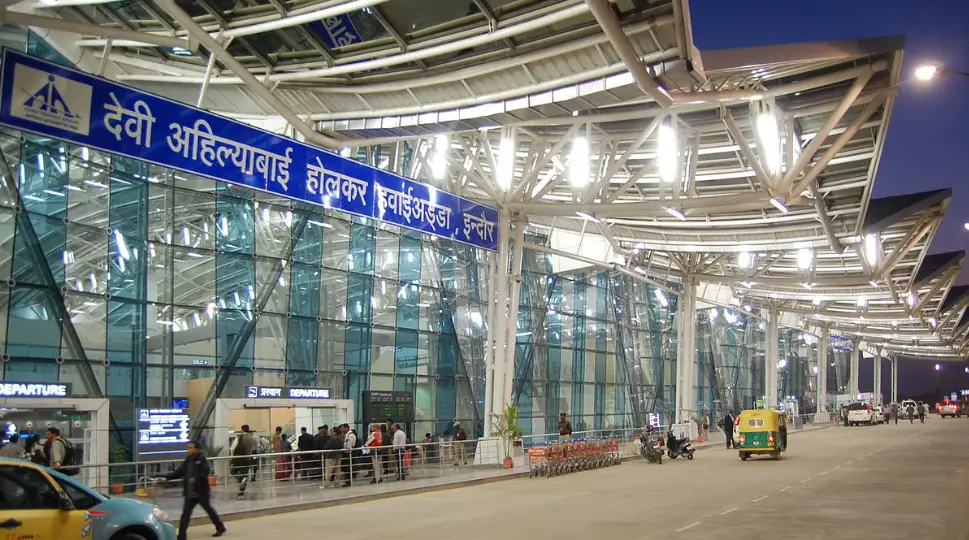 इंदौर एयरपोर्ट के विस्तार के लिए सिंहासा के पास मिलेगी 98 एकड़ जमीन