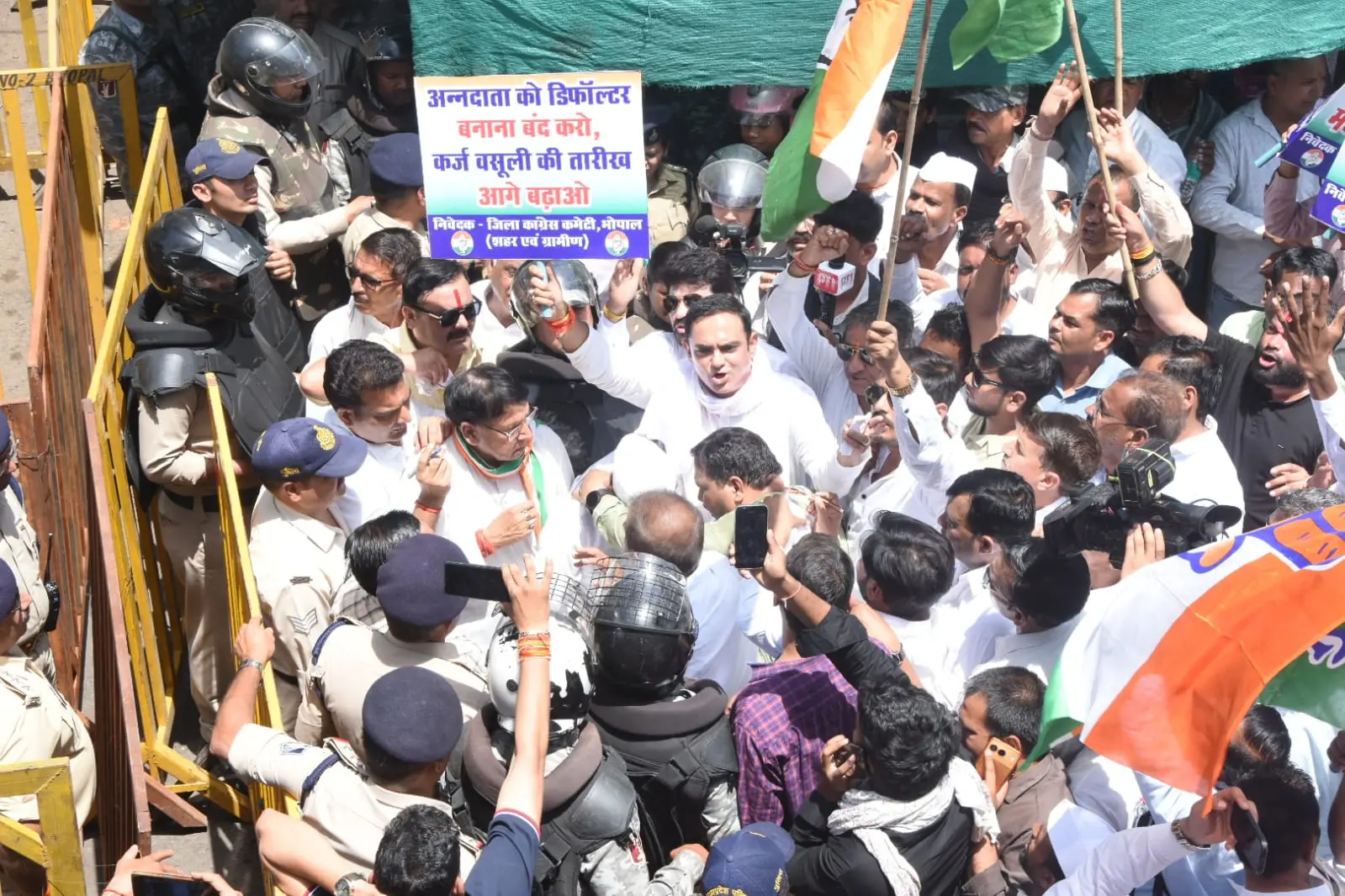 /img/89/1775738800687