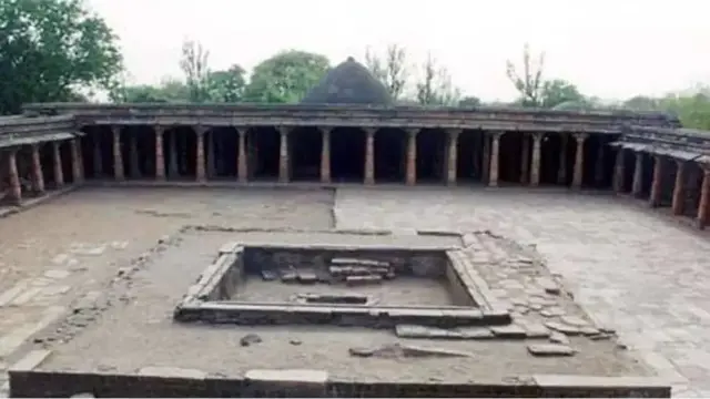 भोजशाला में लंदन से वाग्देवी की प्रतिमा लाकर की जा सकेगी स्थापित, मुस्लिम पक्ष अपने लिए अलग जगह मांगे 