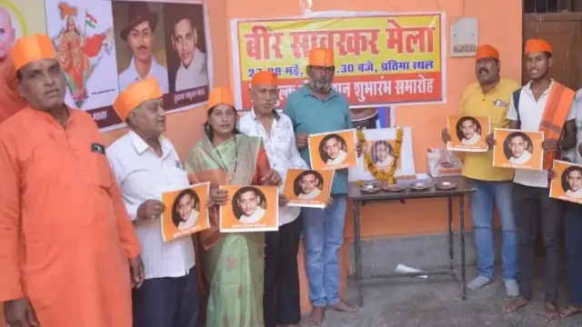 हिंदू महासभा ने गोडसे की आरती उतारी, हर शहर में मूर्ति लगाने की मांग