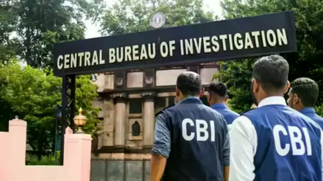 फिजिक्स का पेपर लीक करने वाली मनीषा संजय हवलदार पुणे से गिरफ्तार