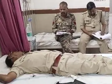 चेकिंग अभियान के दौरान पुलिस अधिकारी पर हमला, टक्कर मारकर भागा बाइक सवार