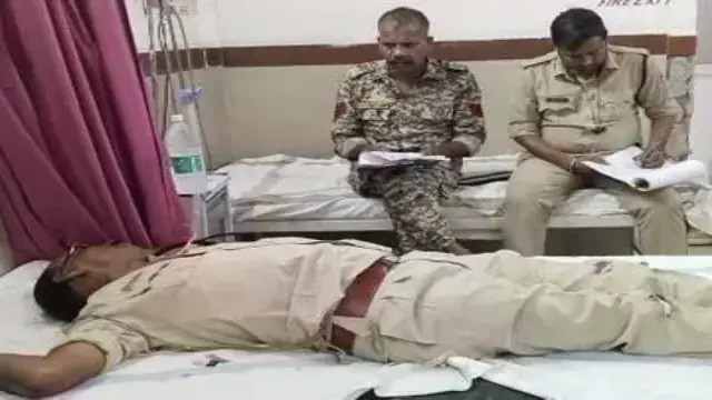 चेकिंग अभियान के दौरान पुलिस अधिकारी पर हमला, टक्कर मारकर भागा बाइक सवार