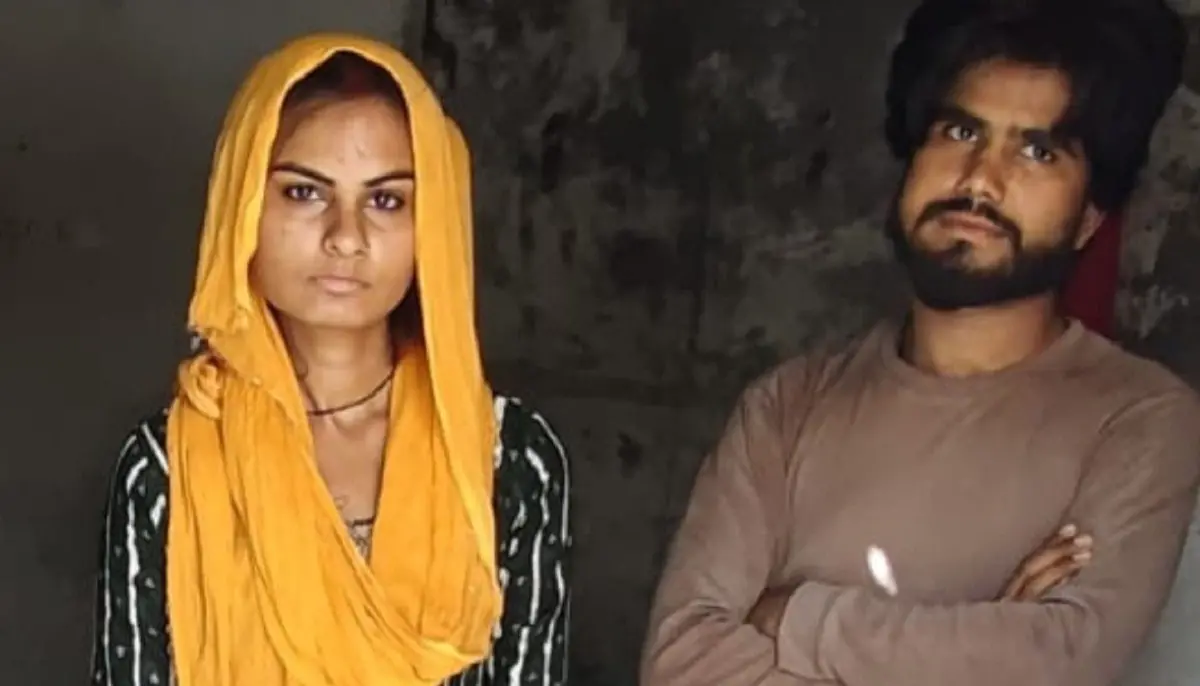 पुलिस टीम के सामने प्रेमी ने प्रमिका का गला रेता, खुद की जान देने की कोशिश की