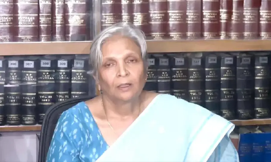 सीबीआई गिरफ्तारी और जेल जाने के बाद भी गिरिबाला सिंह की कुर्सी नहीं हिली