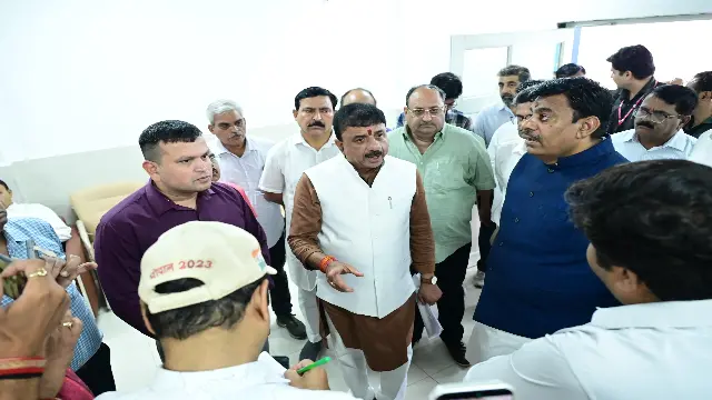 सांसद आलोक शर्मा बोले...सिंहस्थ 2028 की जरूरतों को ध्यान में रखकर हो संत हिरदाराम नगर स्टेशन का विकास