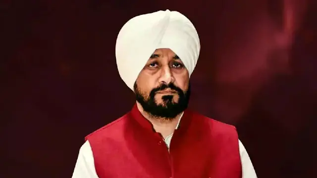 पंजाब कांग्रेस में बगावत के सुर, चन्नी के घर बनी इस्तीफे की रणनीति?