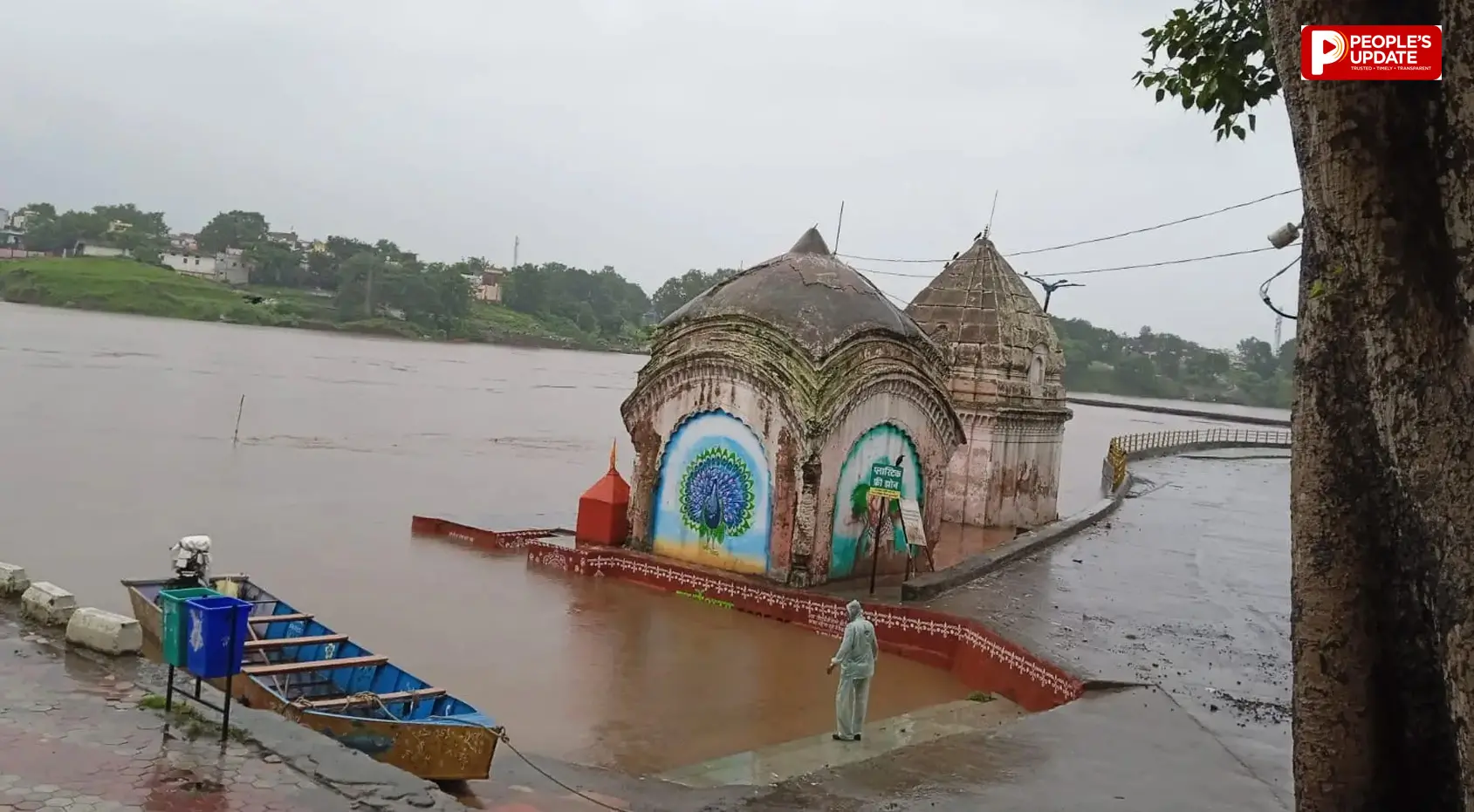 बुरहानपुर में 24 घंटे में लगभग 7 इंच बारिश; गांवों के कई मार्ग बंद, जैनाबाद पुल तक पहुंचा नदी का पानी