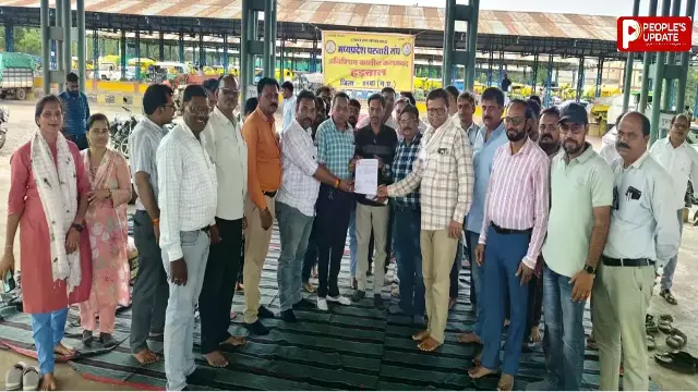 हरदा जिले में पटवारियों की हड़ताल के कारण किसानों के कामकाज अटके
