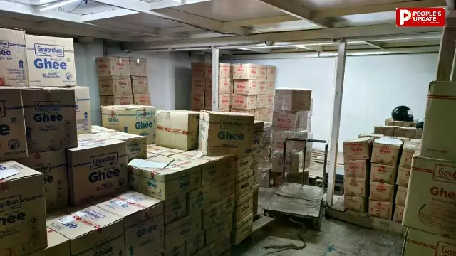 1.5 करोड का 25 हजार लीटर गोवर्धन घी जब्त, इंदौर जिला प्रशासन की बड़ी कार्रवाई