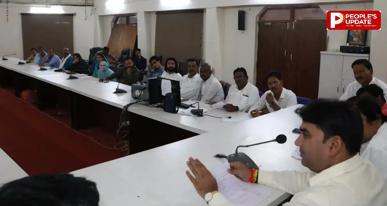 सीहोर को मिली विकास की सौगात: 37 फैसलों पर लगी मुहर, चैन सिंह के नाम ऑडिटोरियम, दादाभाई के नाम ग्राउंड