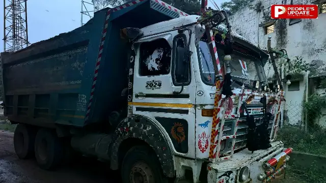 सोहागपुर में अवैध रेत पर पुलिस का शिकंजा; दो ट्रैक्टर-ट्रॉलियों के ड्राइवरों पर केस, डंपर भी पकड़ा
