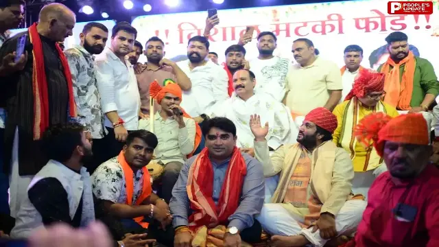एक पॉइंट से टूटा सीहोर का सपना, भोपाल ने 51 फीट की मटकी फोड़ जीती एक लाख की चमचमाती ट्रॉफी