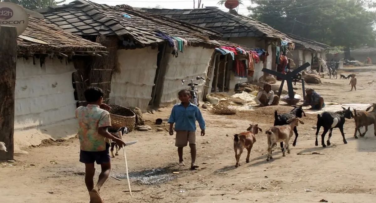 बिहार के उस गांव की कहानी जहां कभी नहीं हुआ मतदान, वहां पहुंचेगा लोकतंत्र का उत्सव, गूंजेगी वोट की आवाज