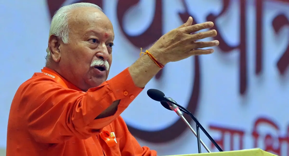 हिंदू धर्म भी रजिस्टर्ड नही, तीन बार प्रतिबंध और फिर भी वैध, मोहन भागवत ने खोला RSS पंजीकरण का राज