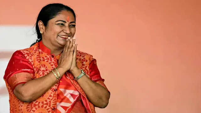 चुनावी वादा पूरा करने की तैयारी, दिल्ली सरकार शुरू करेगी योजना , गरीब महिलाओं को हर महीने मिलेगी ₹2500 की आर्थिक सहायता