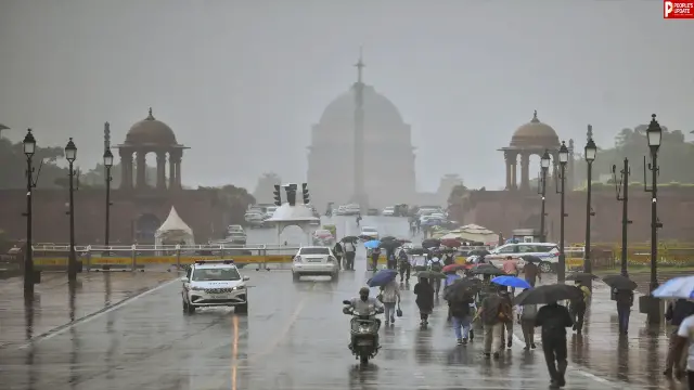 मानसून फिर हुआ एक्टिव! दिल्ली-यूपी समेत कई राज्यों में भारी बारिश का अलर्ट, पहाड़ों में बढ़ा भूस्खलन का खतरा