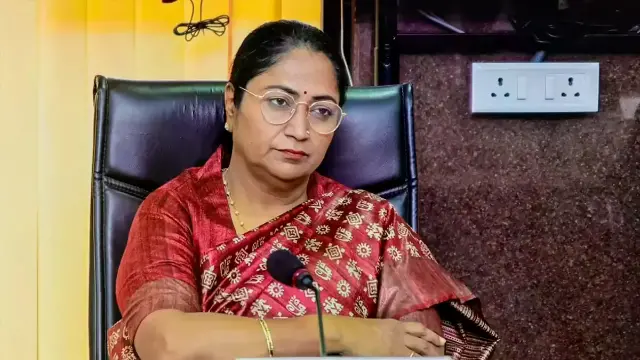 दिल्ली में H1N1 के 2308 केस! सरकार अलर्ट, CM ने बुलाई इमरजेंसी मीटिंग, सरकार ने जारी की एडवाइजरी