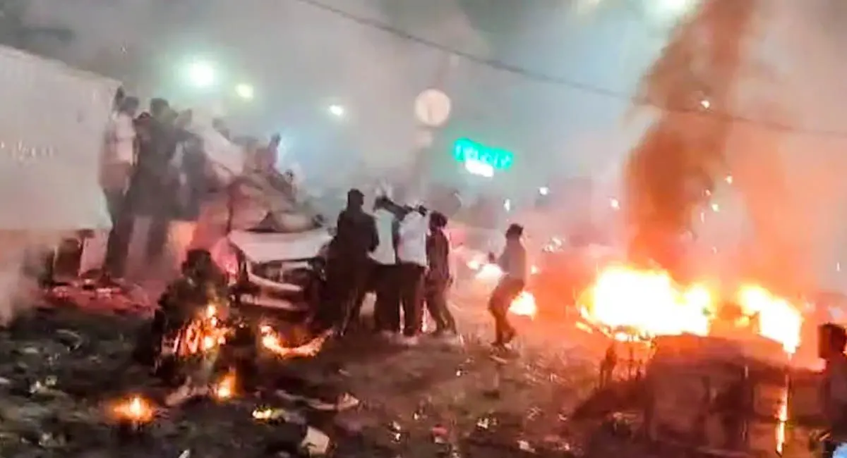 PM मोदी ने गृह मंत्री अमित शाह से बात कर ली स्थिति की जानकारी