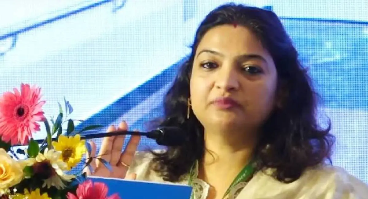 लाखों के जेवरात और महंगी घड़ियां उड़ा ले गए चोर