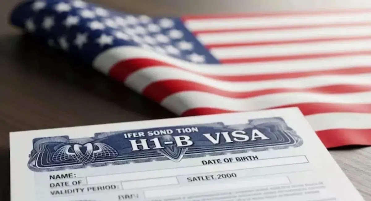 ट्रंप ने एच-1बी वीजा नियमों में सख्ती के आदेश दिए, सोशल मीडिया अकाउंट की होगी जांच