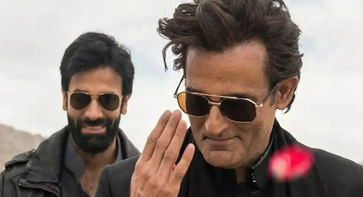 8 दिन में कमाई 200 करोड़ के पार, दर्शकों को पसंद आ रही अक्षय खन्ना की दमदार एक्टिंग 