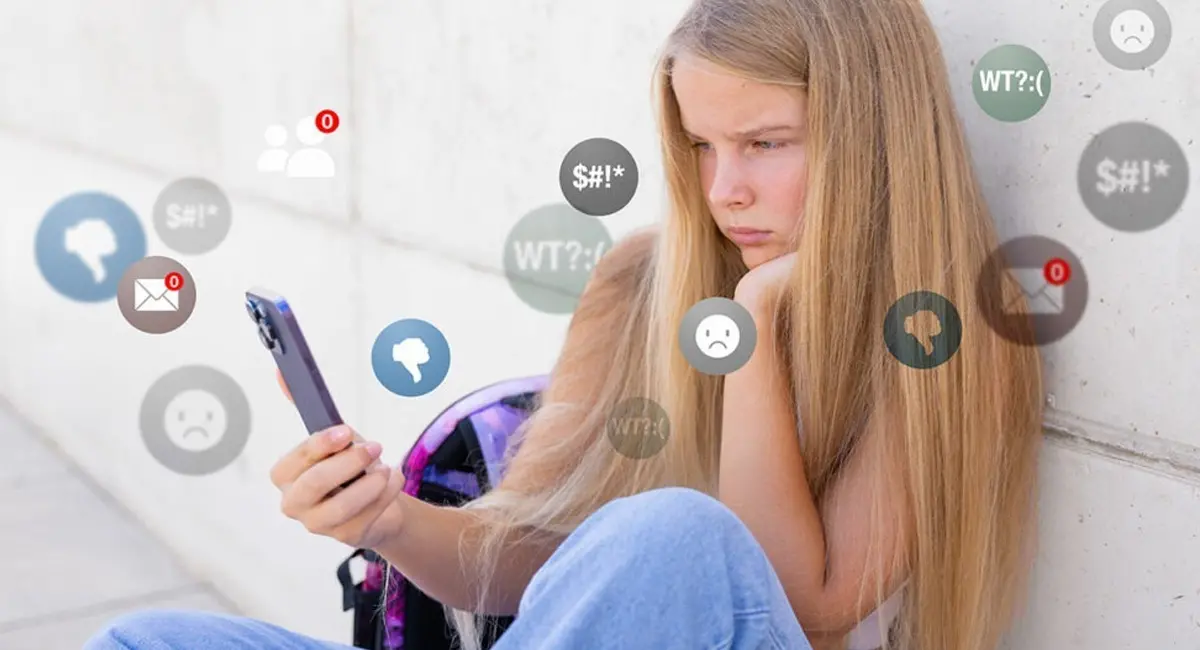 सोशल मीडिया बना युवाओं की खुशियों का बड़ा दुश्मन, वर्ल्ड हैप्पीनेस रिपोर्ट में सामने आई चिंता