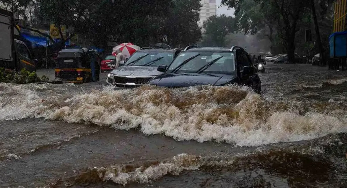 IMD ने यूपी- बिहार सहित इन राज्यों के लिए जारी किया अलर्ट, अगले 5 दिन जमकर भिगेंगे कई शहर