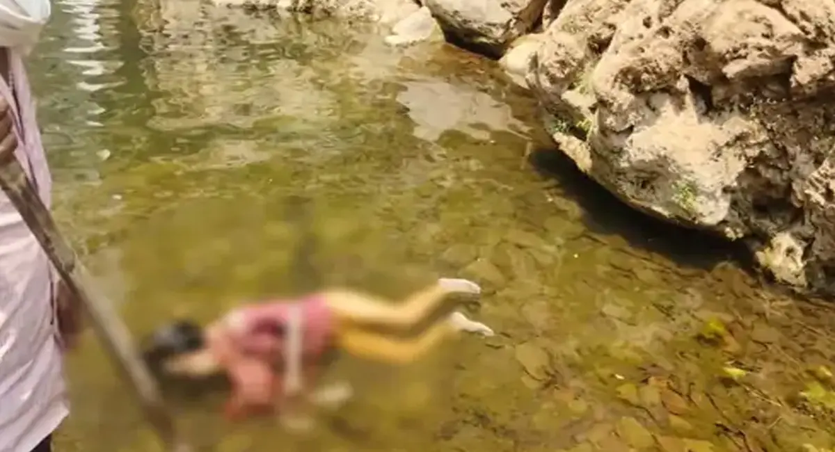 पिता-बेटे ने मिलकर लिव-इन पार्टनर को मौत के घाट उतारा, वाटरफॉल में मिशी लाश