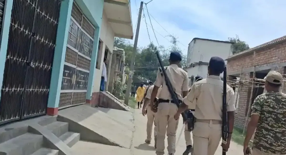 मोतीहारी में जहरीली शराब से 5 मौत, तुरकौलिया के थानेदार सस्पेंड, 6 की रोशनी गई