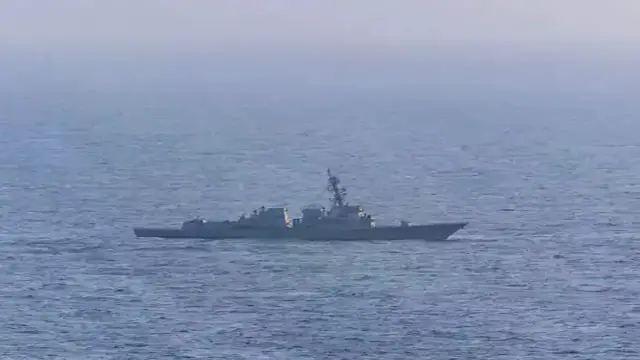 10 ईरानी जहाज लौटाए, 3 दिन से आवागमन पूरी तरह बाधित