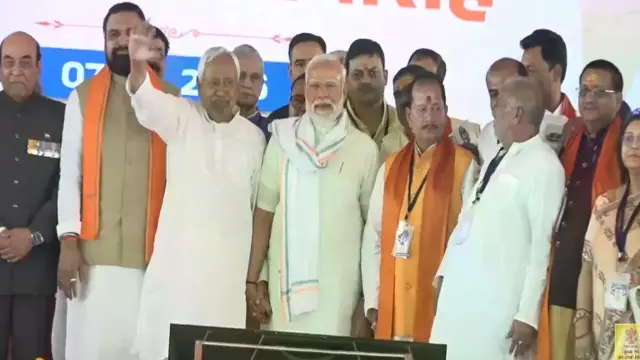 नीतिश के बेटे सहित 32 मंत्रियों ने शपथ ली, JDU से 5 महिला मंत्री बनी