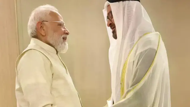 मोदी बोले UAE मेरा दूसरा घर, अबू धाबी में मिला गार्ड ऑफ ऑनर