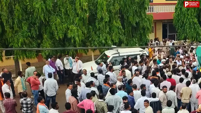 संयुक्त किसान मोर्चा की विधायक से चर्चा रहीं बेनतीजा, नाराज किसानों ने किया चक्काजाम