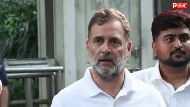 जंतर- मंतर पर राहुल गांधी की प्रेस कॉन्फ्रेंस, बोले- भारत माता की जय कहने पर छात्रा को देशद्रोही कहा, इन बच्चों को माफी मांगने की जरूरत नहीं