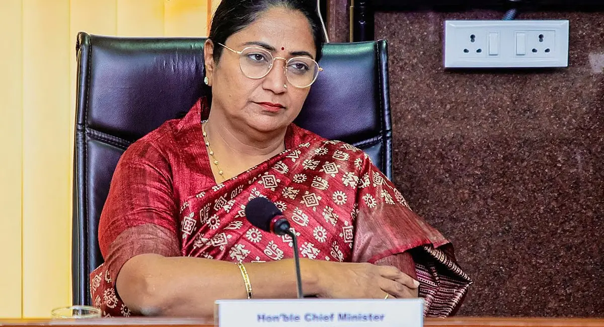 श्रद्धालुओं को मिलेगा स्वच्छ जल, छठ पूजा को लेकर CM रेखा गुप्ता ने की बड़ी घोषणा